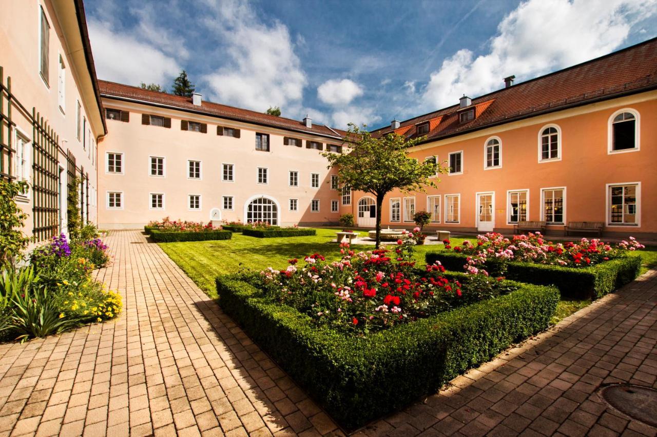 Hotel Schloss Leopoldskron Salzburg Exterior photo